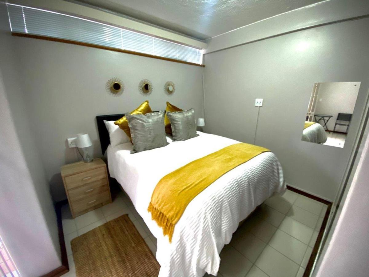 Laboria 102 & 103 Apartment Harrismith Luaran gambar